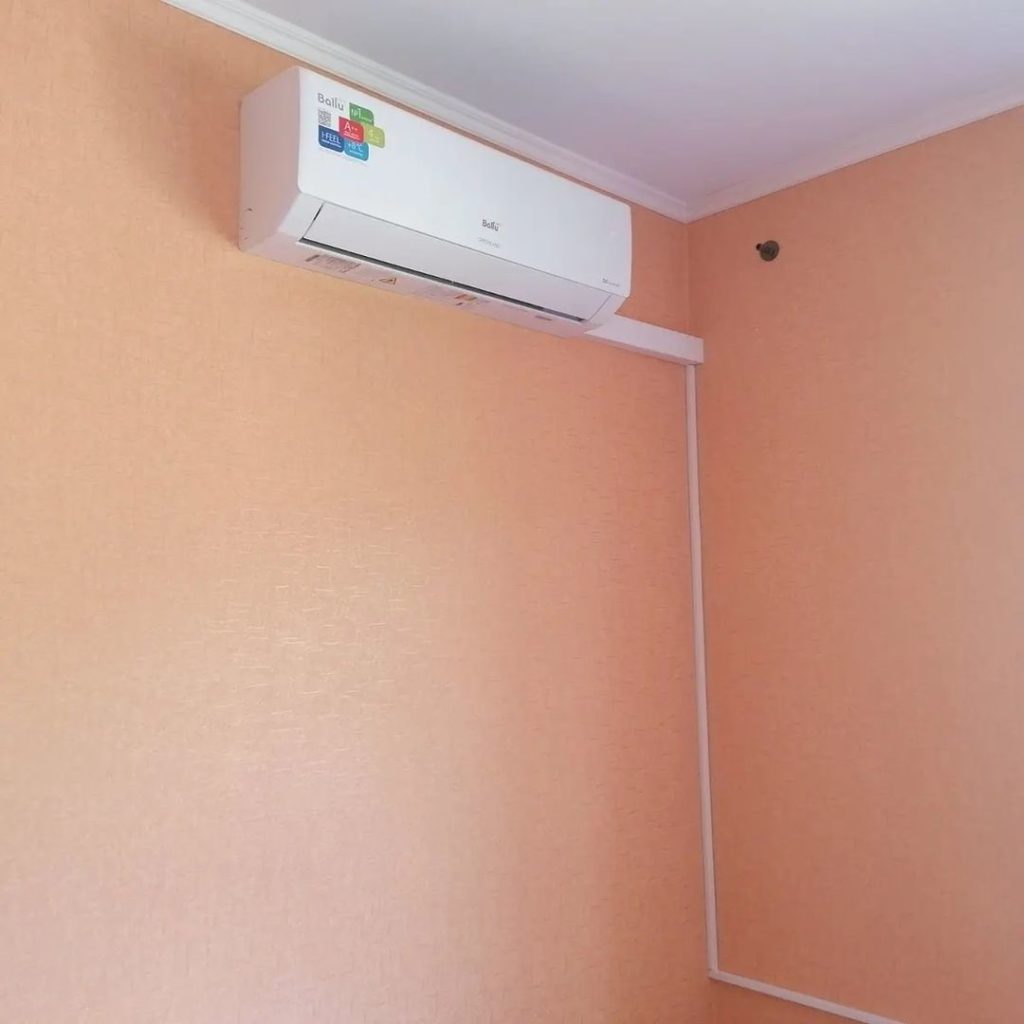 Ballu Greenland DC Inverter — установка в помещении Установка кондиционера Ballu Greenland DC Inverter в комнате